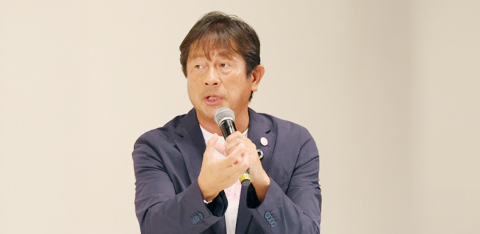 企業の健康経営について語る代表取締役社長の田中信康